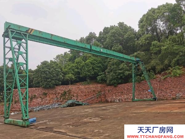 (出租) 露天場地出租，有意者可面談。