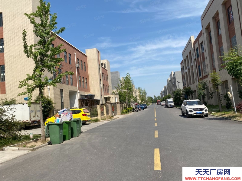 (出售) 阜陽潁泉廠房！三層1360平方包稅 送電梯 變壓器 可進半掛