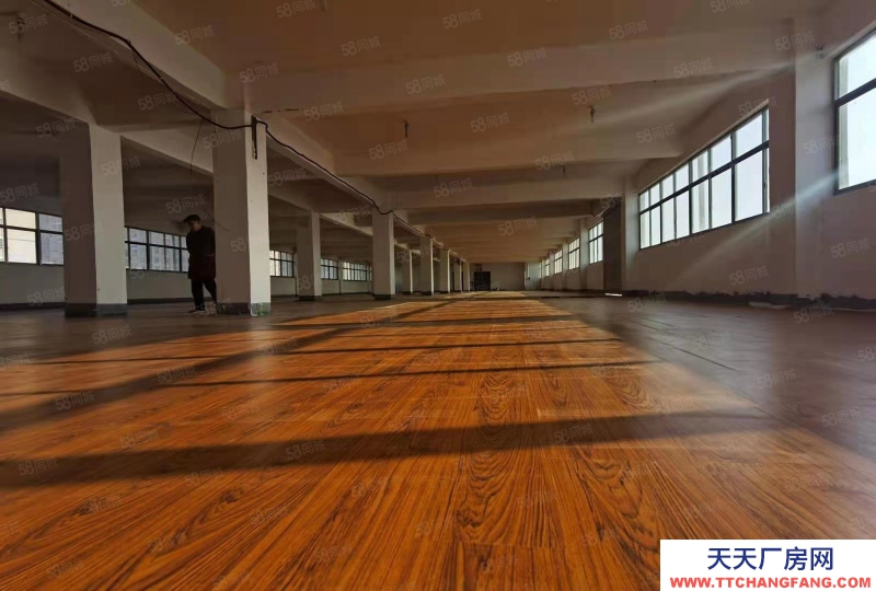 (出租) 阜陽潁泉個人直租！靠近商貿城祥和居，適合工廠電商辦公，可分割