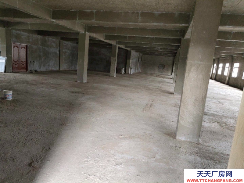 (出租) 淮南鳳臺可當廠房或者倉庫，價格可面議，一共三層