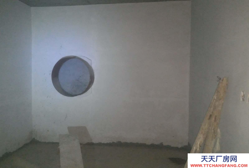 (出租) 安慶迎江可做倉庫，有電燈，電梯，樓梯直達