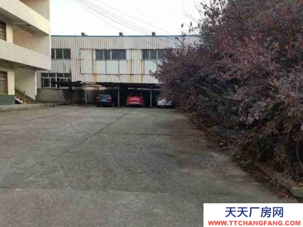 益陽市赫山區滄水鋪鎮黃團嶺村工業廠房2宗土地及附屬設施，3000平土地