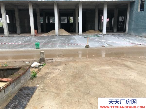 益陽市赫山區 房子為新建房，在蘭溪路口旁邊