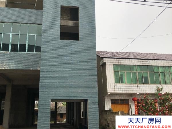 益陽市赫山區 房子為新建房，在蘭溪路口旁邊