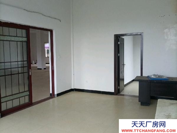 益陽市資陽區(qū)低價(jià)出售標(biāo)準(zhǔn)框架廠房二樓三樓