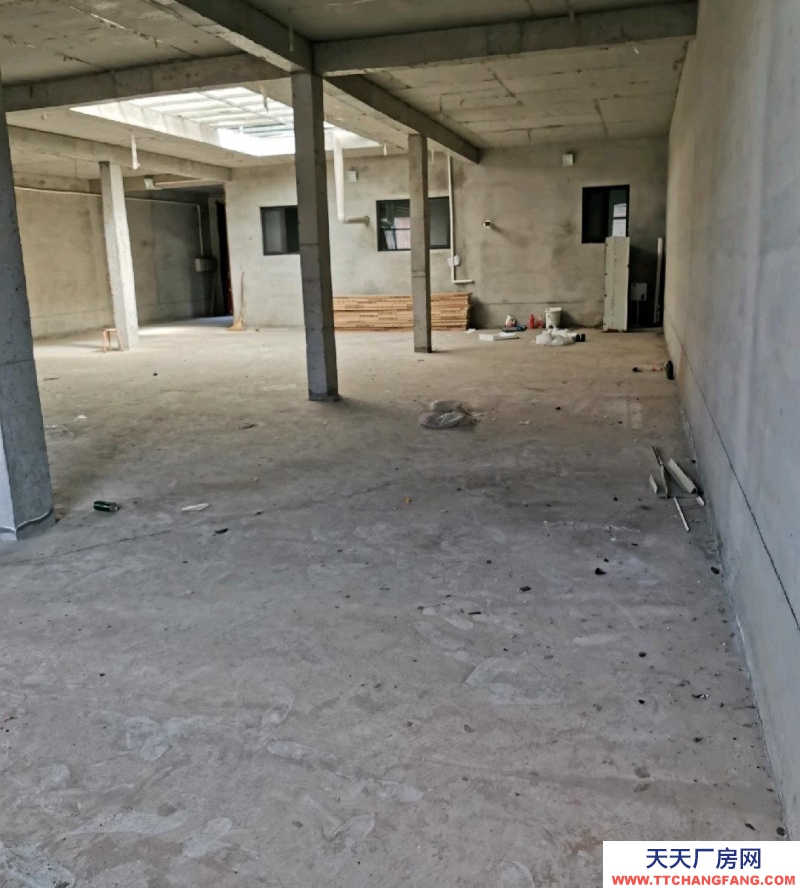 (出租) 獨(dú)院出租，大車可進(jìn)入半掛車可入巷。