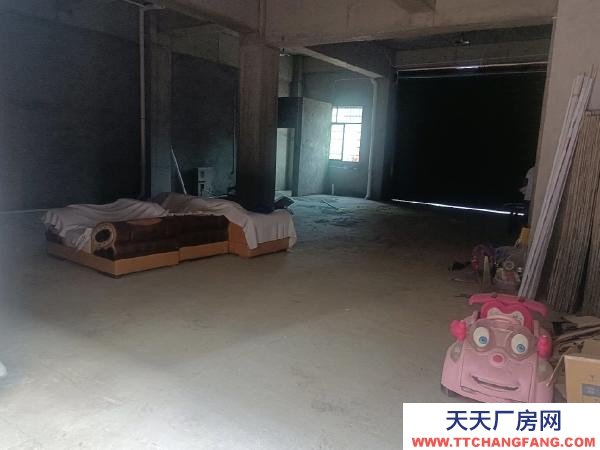 益陽市資陽區可單獨出租或整體出租！可進貨車！設置有停車位！