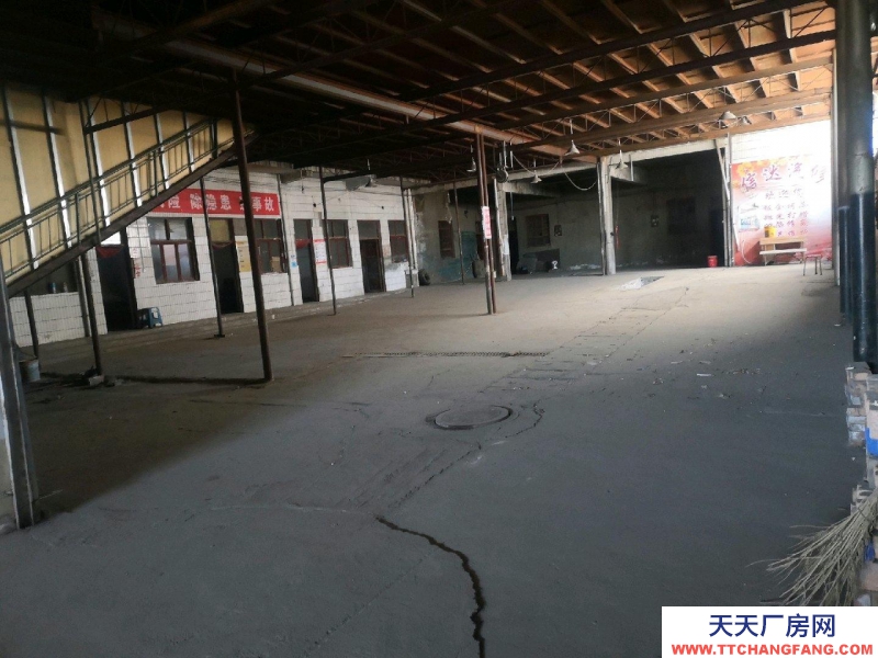 (出租) 兩面臨街，上下兩層，可分租整租