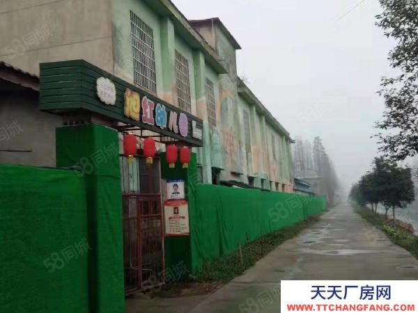 益陽市南縣區租金便宜！南縣調蓄湖村旁廠房倉庫房東直租行業不限