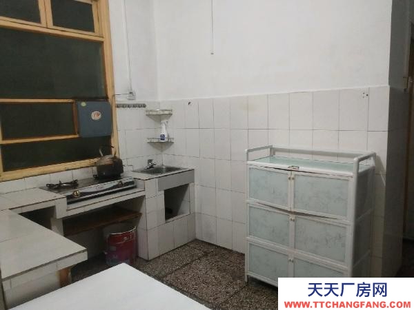 益陽市南縣區戲臺坪住房出租，一層二層均可出租