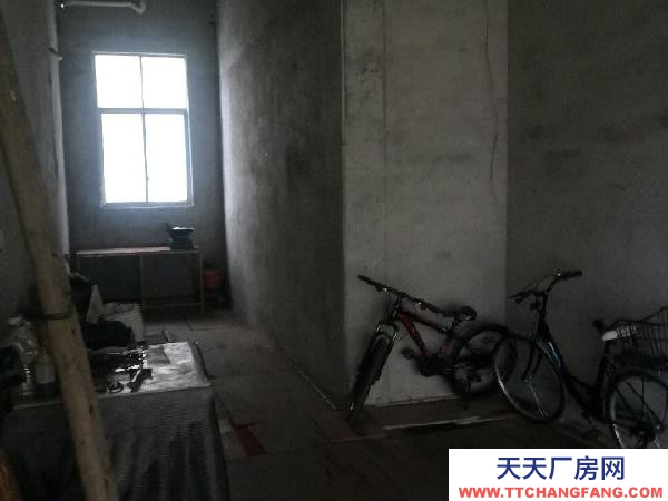 益陽市安化縣 進出方便，免費停車，小面積，做倉庫合適