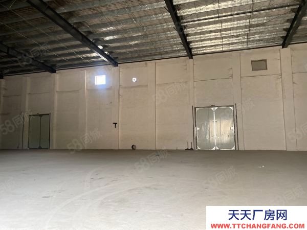 常德市武陵區(qū)工業(yè)園2200平倉(cāng)庫(kù) 花園式倉(cāng)庫(kù) 貨物堆積無(wú)壓力