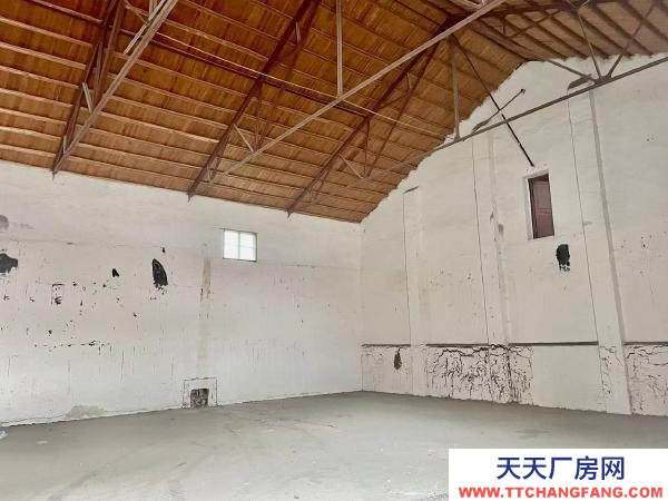 常德市武陵區可以做倉庫，也可以做廠房，有3個500平米的獨立房子