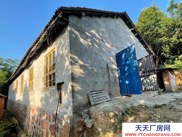 常德市澧縣閑置豬廠一棟設施齊全，可帶住房出租（售）。