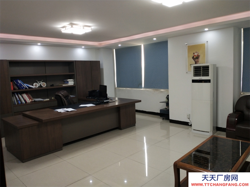 成都8500平稀缺工業(yè)廠房出售，雙證，食品、生物、包裝、印刷、機加可進！