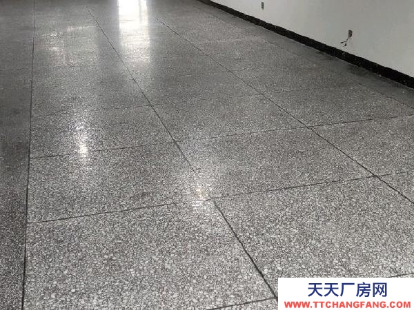 常德市澧縣東信建材城附近，交通方便，大小車都可以進出