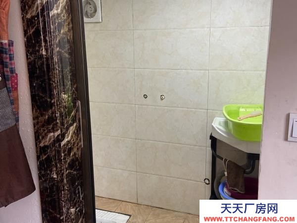 常德市澧縣房屋適宜小型加工廠，倉儲