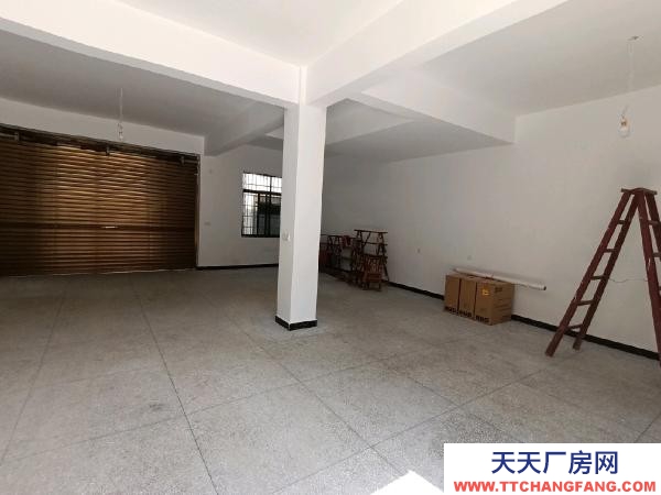 常德市漢壽縣加油站旁的陳家塔社區(qū)樓房一樓出租