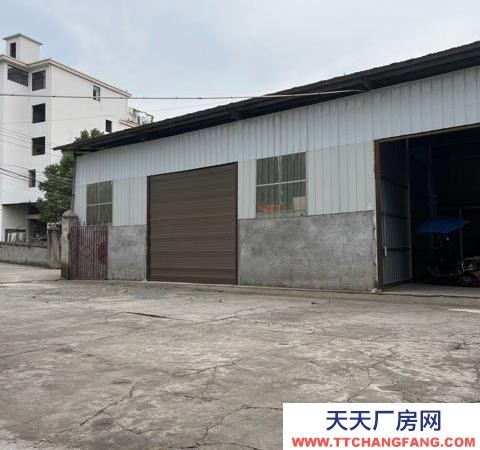 常德市桃源區采菱市場附近，交通便利，車可以開到院子里來