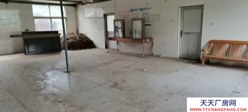 唐山 遷安  位置緊鄰南外環路，紅星美凱龍，燕鋼小區