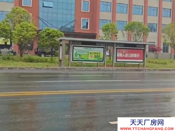 常德市臨澧區(qū) 每層900平方，可分租，可做餐飲，茶樓，酒店，辦公，