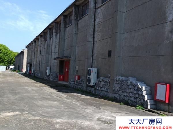 常德市臨澧區 位于臨澧縣新安鎮火車站廠房倉庫