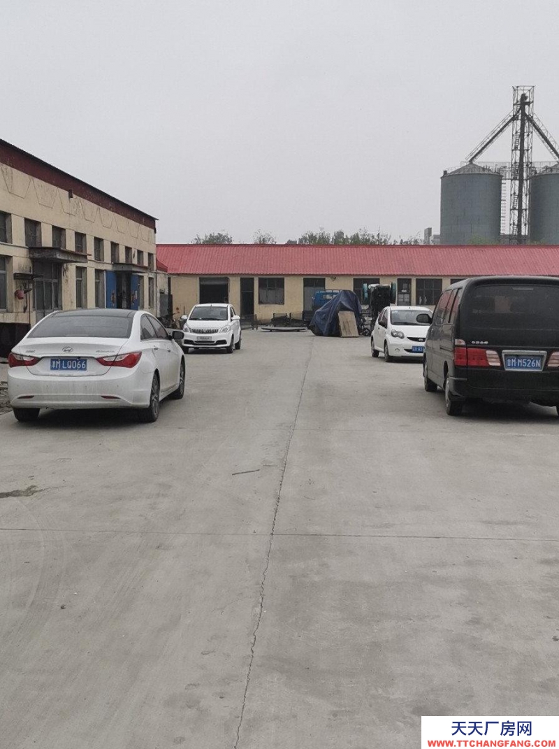 (出售) 天津?qū)氎姘碎T城工業(yè)園區(qū)內(nèi)占地八畝地，建筑面積1200平米，中介勿擾