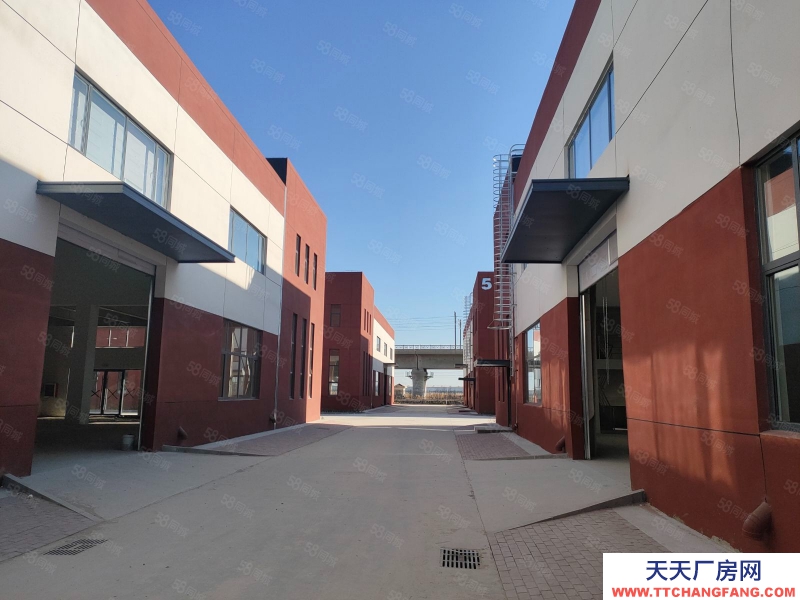 (出售) 天津漢沽傳統(tǒng)加工行業(yè)，單層廠房有產(chǎn)權(quán)，獨(dú)棟帶院，有現(xiàn)房