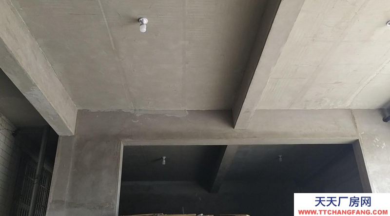 唐山 遵化 東二環路邊倉庫，520平米，交通便利，能進貨車。