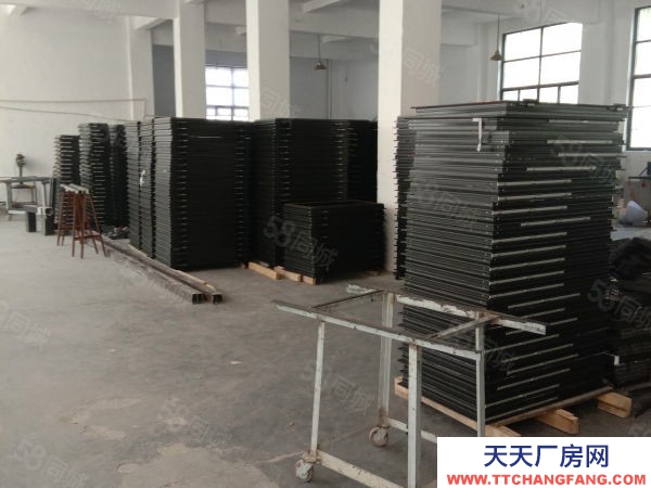 無錫江陰周莊工業園，獨門獨戶3400平，集體土地，一切配套齊全。