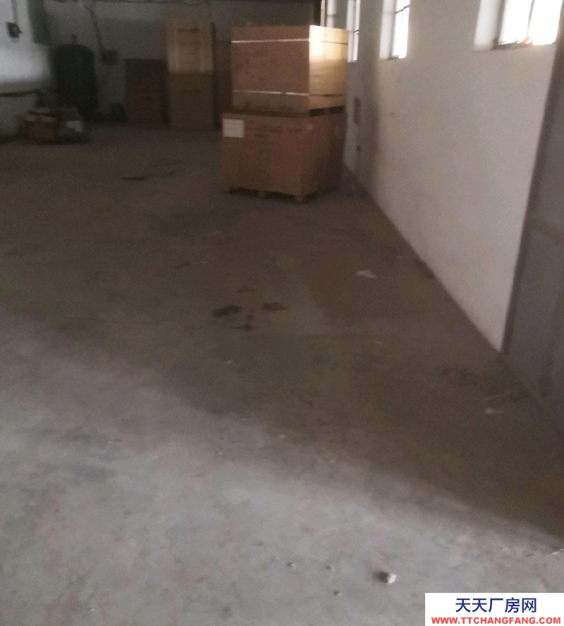 唐山 玉田 水電齊全，緊臨京哈高速，遠離村莊。