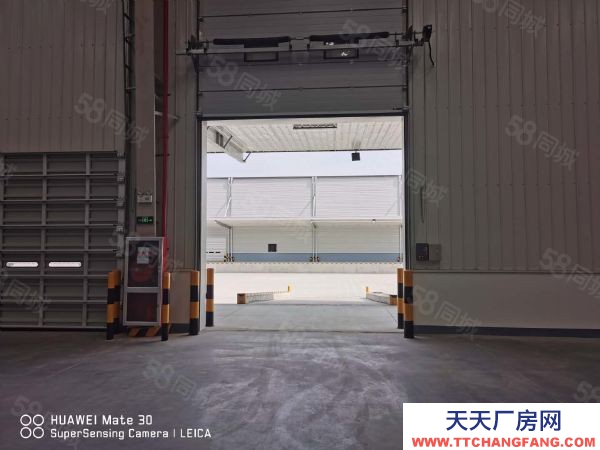 無錫江陰青陽物流園區(qū)10000平高標平臺倉庫出租可分租