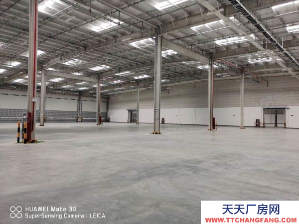 無錫江陰青陽物流園區(qū)10000平高標平臺倉庫出租可分租