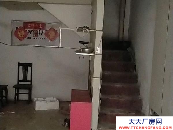 衡陽市珠暉區 可作門面，可作倉庫，進出方便，不貴