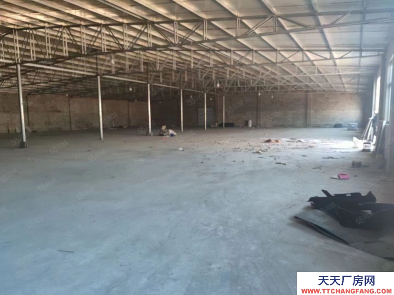 廊坊 廣陽   獨門獨院大車進出方便，緊鄰高速。