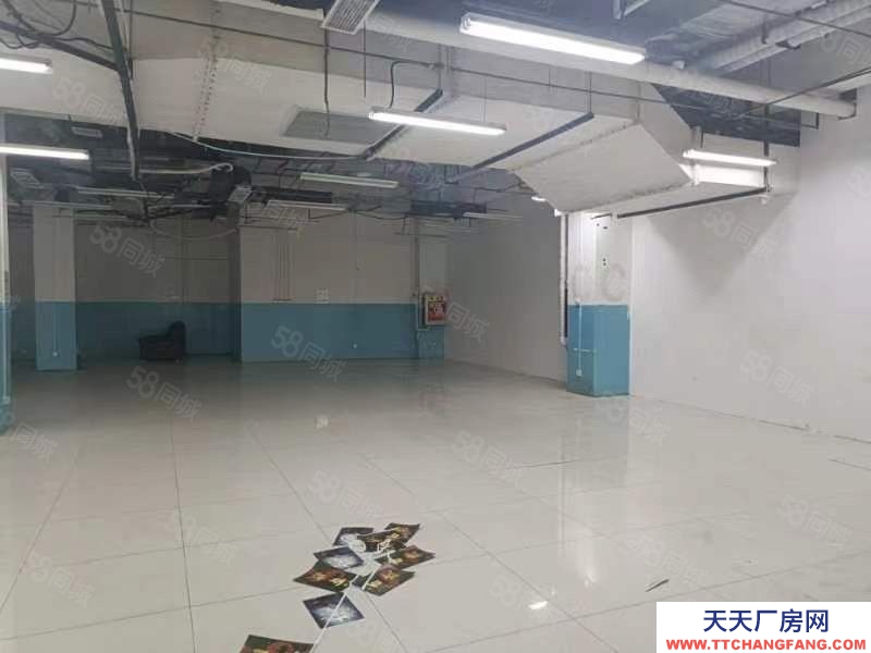 廊坊 廣陽   浙商廣場A座負一層，進出車方便。