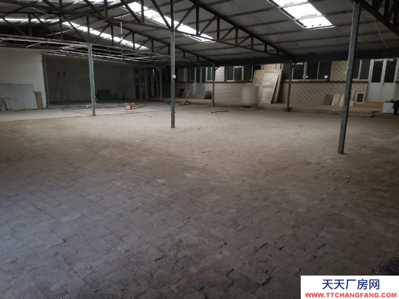 廊坊 安次  三項電，有水，人，整體出租，位置在西外環(huán)蘆莊村，交通方便