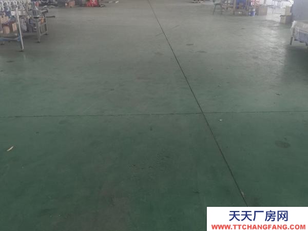 無錫濱湖胡埭1000平方標準廠房，有環氧地坪，有行車，近國道