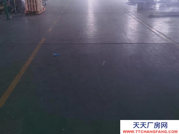 無錫濱湖胡埭1000平方標準廠房,有環氧地坪,有行車,近國道