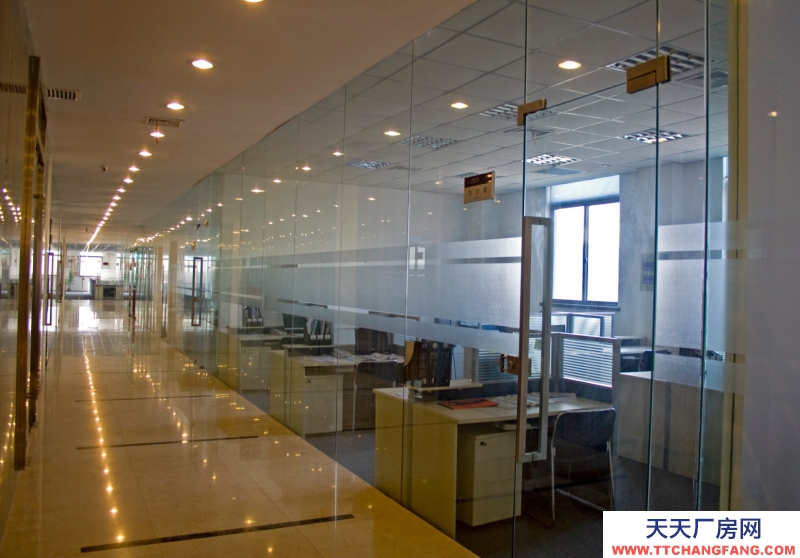 地鐵11號線直達、廠房/倉儲出租、即租即用、可直接拎包入住