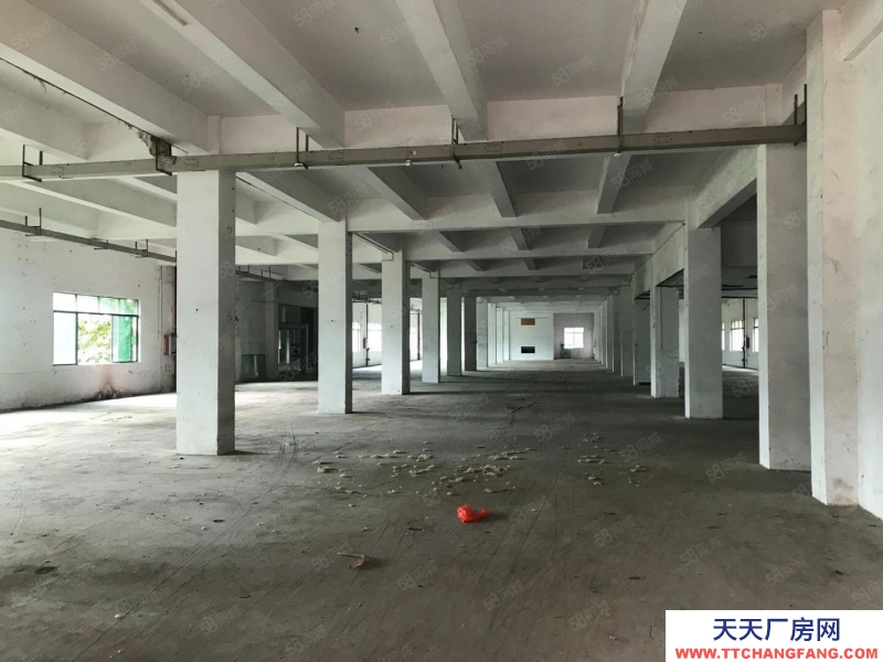 (出租) 韶關武江區沐溪工業園一樓1900平方，廠房倉庫出租，園內有宿舍可租