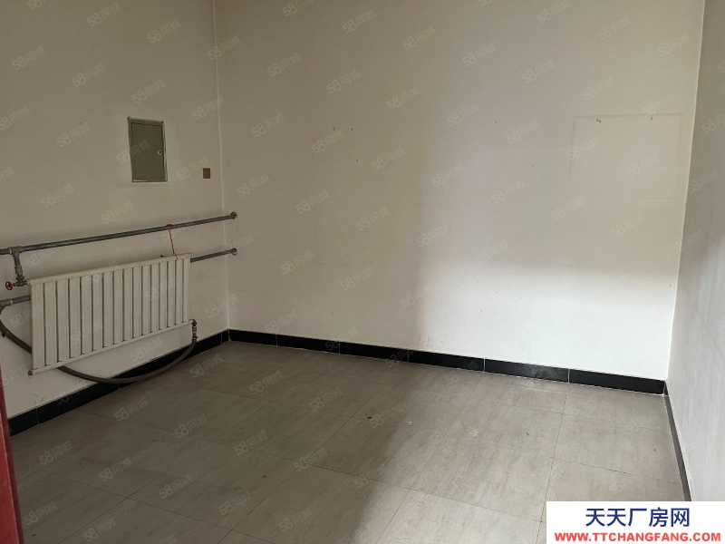 廊坊 固安 牛駝工業(yè)園區(qū)千平庫房，交通便利，緊鄰高速