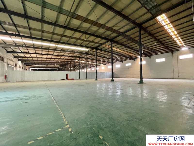 (出租) 西安未央?yún)^(qū)天臺路臨街15000庫房，可做4S店食品折扣倉汽修倉