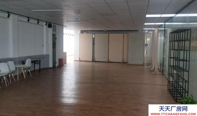 (出租)西安雁塔 獨門獨院，環境優美安靜，院子位置沿街交通便利。