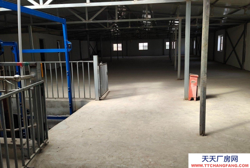 (出租)西安 雁塔600平 3W塊一年，有貨梯永不漲租