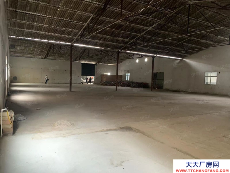 (出租) 西安蓮湖紅光路1200平庫房出租可進(jìn)9.6米的車