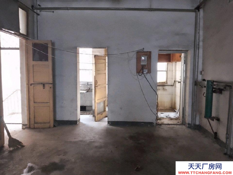 (出租)西安碑林 黃雁村地鐵口廠房庫房出租（合作經營）