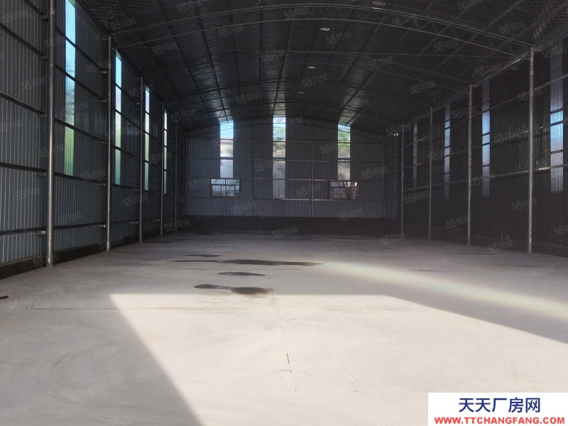 (出租)西安 灞橋工業園區豁口1600平標準廠房出租！