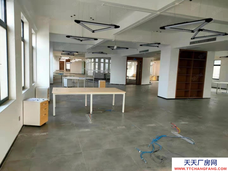 (出租) 西安高陵全新標準辦公室，宿舍1000平對外出租