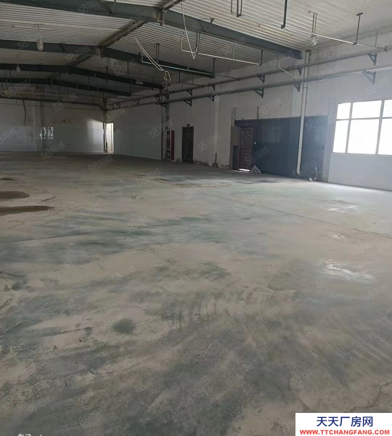 (出租) 西安藍(lán)田新港一路旁2600平獨(dú)院帶辦公住宿,變壓器,可分割